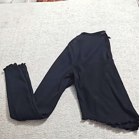 Forever 21 Cropped Sweater square neckline black size medium - Picture 8 of 8